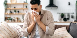 طبيبة توضح العلاقة بين نزلات البرد والتهاب الجيوب الأنفية